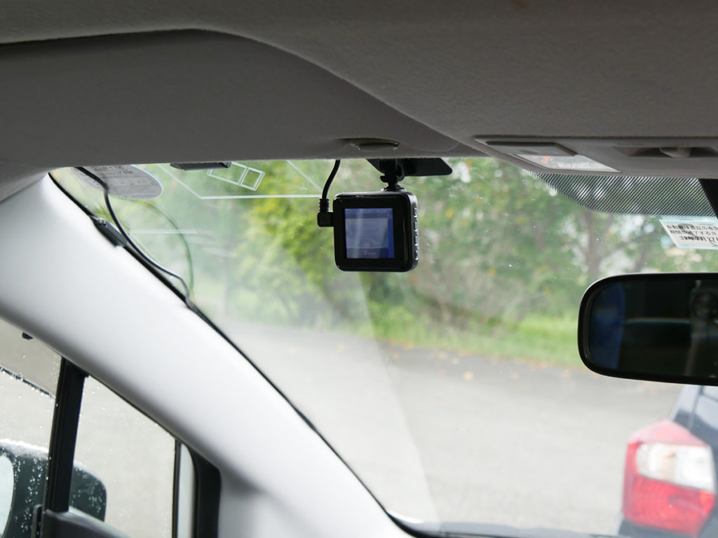 ドライブレコーダーを自分で取付