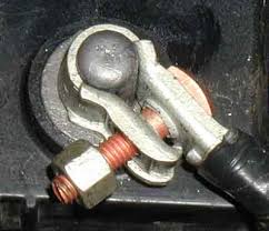 バッテリー　交換　方法