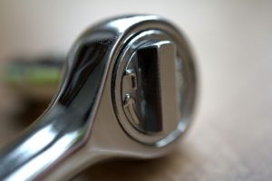 スパナとレンチの違いとは?
