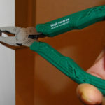 とっても便利！『ネジザウルス』という特化型ペンチの威力とは！？