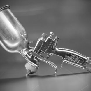 【工具の豆知識】スプレーガンとは?スプレーガンの特徴と使い方のまとめ