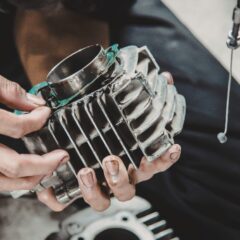 ディーラー車検と民間車検の違いとは？費用・安心感・選び方を現場目線で徹底比較