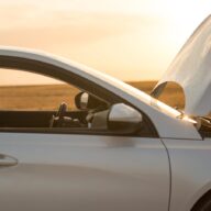 車から異音がする原因は？音別に考えられるトラブルと対処法を徹底解説！