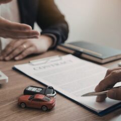 自動車保険一括見積もりは危険？メリット・デメリットと失敗しない使い方を現場目線で解説