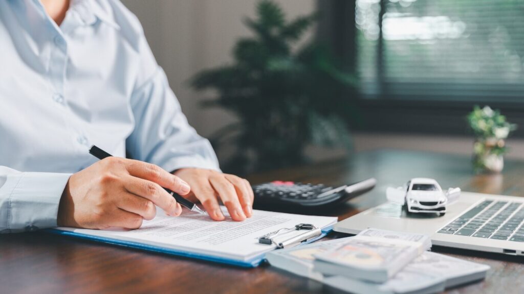 事故を起こしたら保険料はいくら上がる?目安を解説