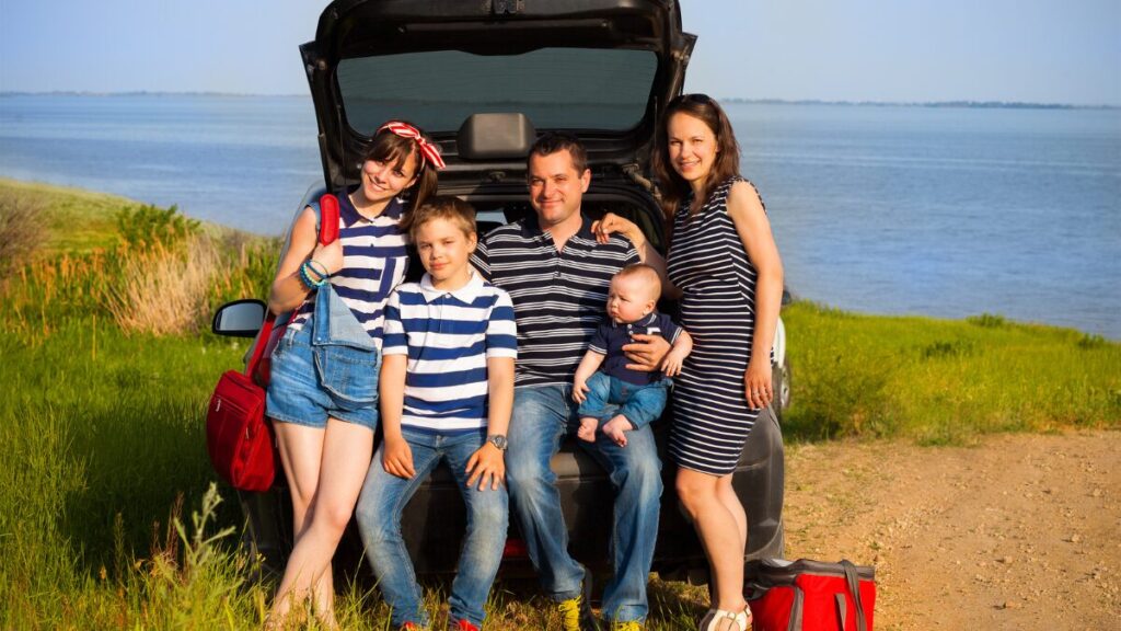 家族で車を使う場合の保険設定｜名義と補償の考え方