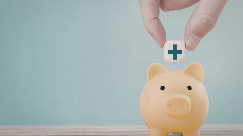 若い人の自動車保険が高い理由と安くするコツ