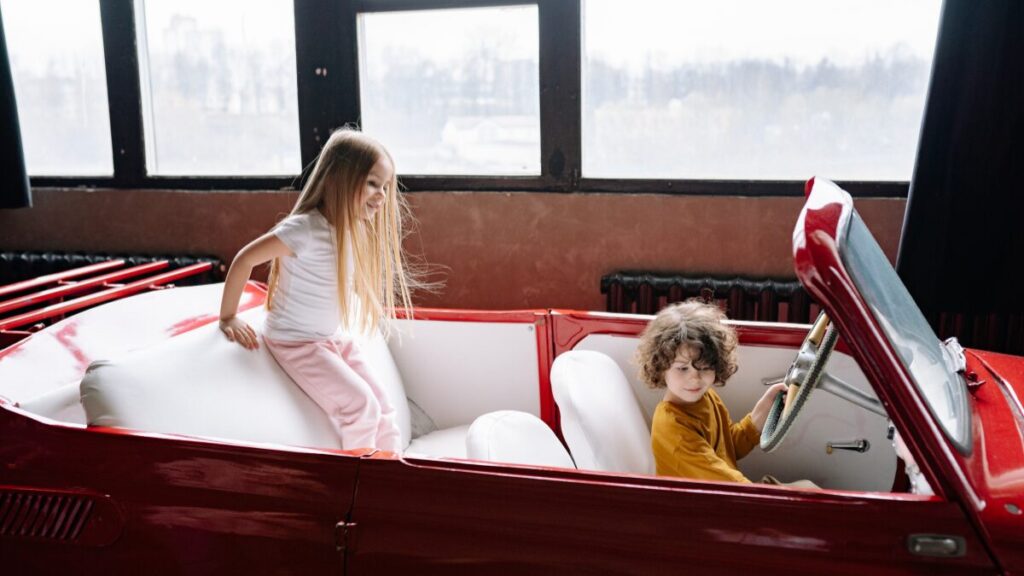 家族で車を使う場合の保険設定｜名義と補償の考え方