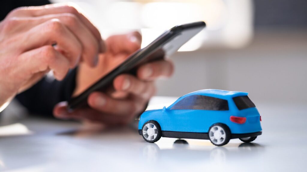 安い自動車保険で後悔する人の共通点と失敗しない選び方とは？