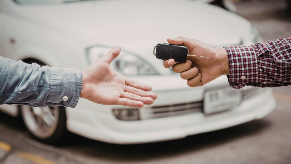 転勤が多い人に向いている車の持ち方