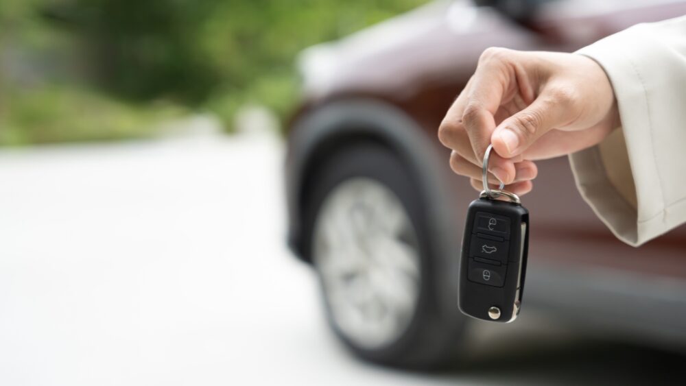 車を買うのが怖い時代に、僕がカーリースを選んだ理由