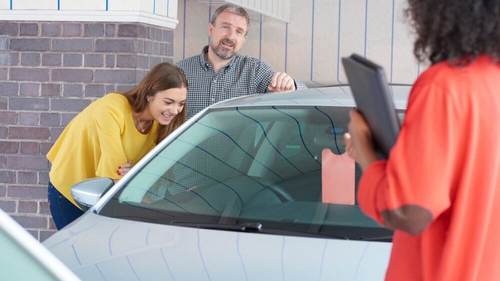 セカンドカー割引はどれくらいお得？条件と注意点