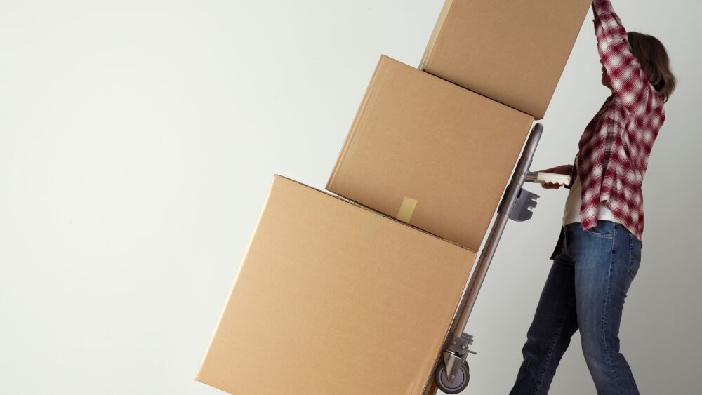 引っ越しが多い人のための車の選択肢