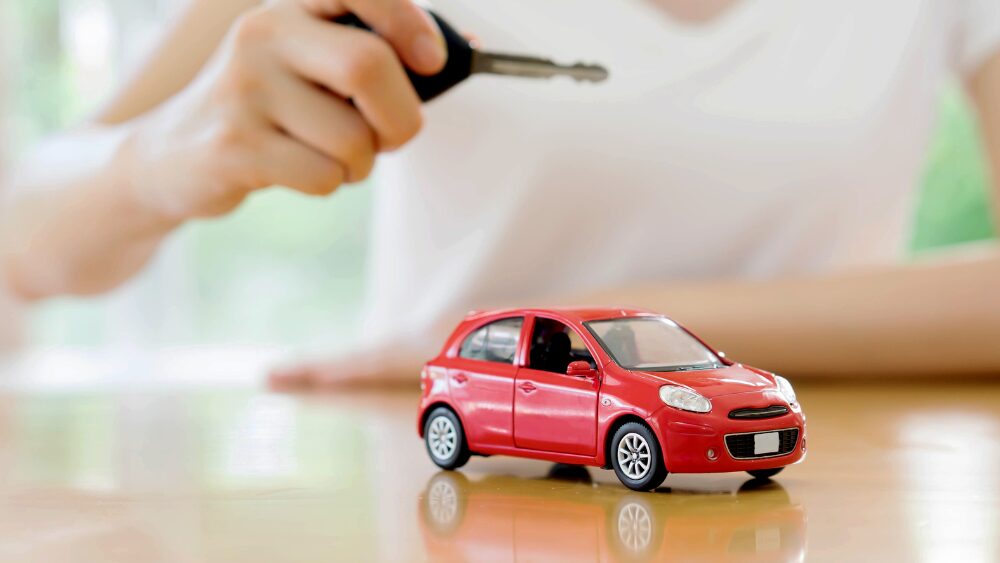 貯金を減らさずに車に乗る方法