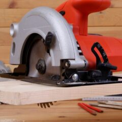 丸ノコは危険？事故を防ぐための対策を徹底解説！初心者でも安全に使いこなすための基礎知識まとめ