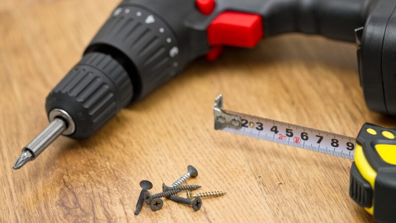 インパクトドライバーの使い方｜初心者でも失敗しない基本とコツ
