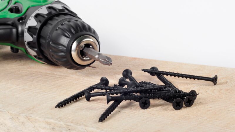 インパクトドライバーの使い方｜初心者でも失敗しない基本とコツ